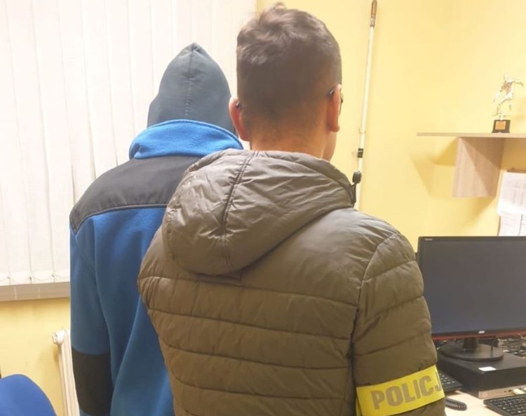 Dwaj poszukiwani zatrzymani przez policjantów z Dzierzgonia.