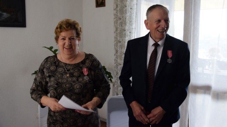 Złote Gody Państwa Gościńskich – świętują 50. lat wspólnego życia.