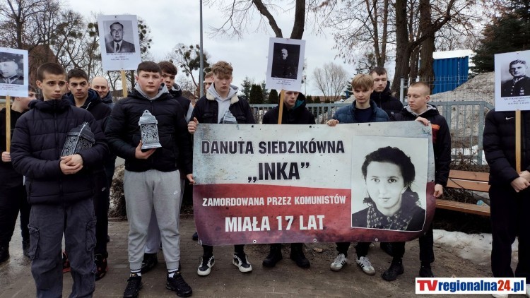 Malbork oddał hołd Żołnierzom Wyklętym. Wideo i zdjęcia - 01.03.2026