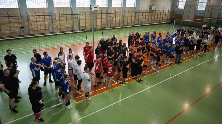 II Charytatywny Turniej Siatkówki w Nowym Dworze Gdańskim wsparł leczenie Zosi Lewandowskiej.