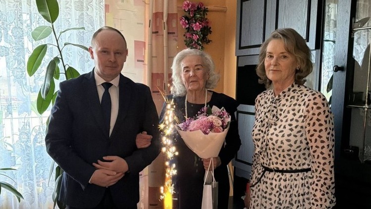 90. urodziny pani Haliny Stanowskiej z Orłowa.