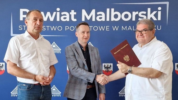 Podpisano umowę na remont drogi Letniki–Ząbrowo. Inwestycja za ponad…
