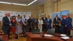 Nauczyciele odebrali akty awansu, a Zagroda Dziad&Baba; najlepsza w powiecie sztumskim.