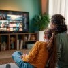 Jaki telewizor wybrać? QLED, rozmiar i najważniejsze parametry i funkcje