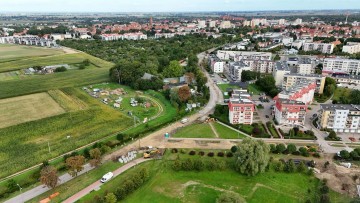 Budowa ronda Osiedlu Południe w Malborku nabiera tempa. Zobacz postępy…