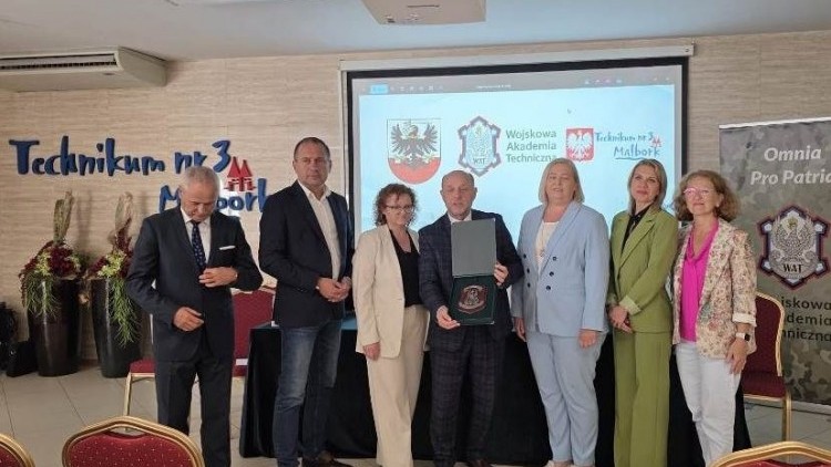 Technikum nr 3 w Malborku rozpoczyna współpracę z Wojskową Akademią…