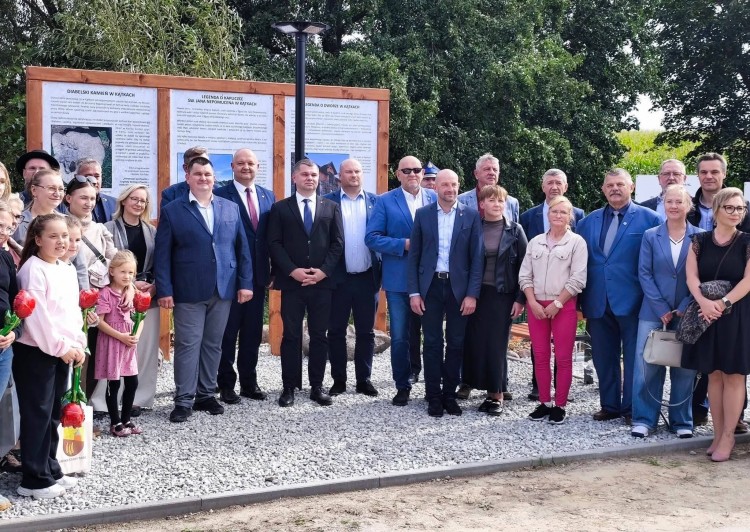 Trzy legendy, jeden wyjątkowy Plac Opowieści. Kątki mają nową atrakcję dla mieszkańców i turystów