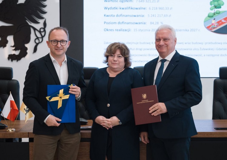 Powstanie nowa droga rowerowa z Nowego Stawu do Brzózek. Gmina otrzyma…
