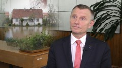 Ciągle ma wiać, stany alarmowe są przekroczone. Burmistrz Jacek Michalski o zagrożeniu powodziowym w gminie Nowy Dwór Gdański – 30.10.2017 