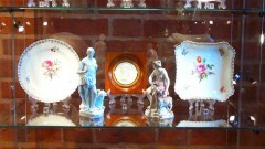 Malbork: Porcelana: patery, misy i szklanice. Nowa wystawa Muzeum Zamkowego – Sztuka jest KUL