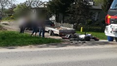 Gmina Nowy Dwór Gd.: Zderzenie motoru i samochodu volvo.  Dwie osoby w szpitalu. Kierowca samochodu stracił prawo jazdy... 