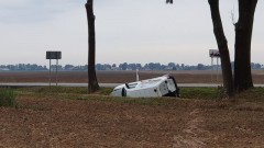 Stracił panowanie nad autem i wjechał do rowu. 47-letni kierowca z obrażeniami&#8230;