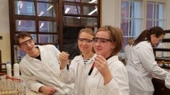 Zajęcia chemiczne uczniów malborskiej Szkoły Podstawowej nr 5 na Politechnice&#8230;