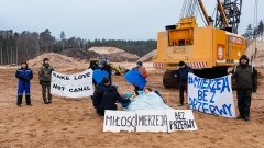 Zobacz, jak wyglądały Czułe Walentynki w miejscu planowanego przekopu Mierzei Wiślanej. 