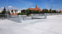 Malbork. Budowa parkingu wielopoziomowego przy ul. Sierakowskich. Zobacz najnowsze zdjęcia i wideo