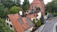 Nowy Staw. Oświadczenie parafii św. Mateusza Apostoła – zobacz miejsce po pożarze z drona TvMalbork.