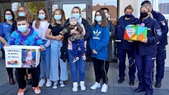 Nowy Dwór Gdański. Policjanci z pomocą dla chorego Antosia.