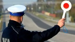 Podsumowanie roku 2021 przez pomorskich policjantów ruchu drogowego.