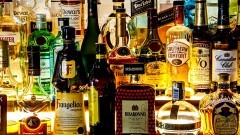 Sztum. Ukradli kilka butelek alkoholu – za kradzież grozi im do 5 lat więzienia.