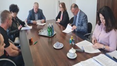 Powiat nowodworski. Powstaną zatoki parkingowe w Stegnie.