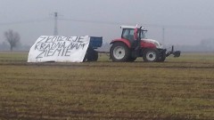 Dworek. Protest rolników. Chcą rozmów z GDDKIA i wypłaty odszkodowań - 15.02.2016