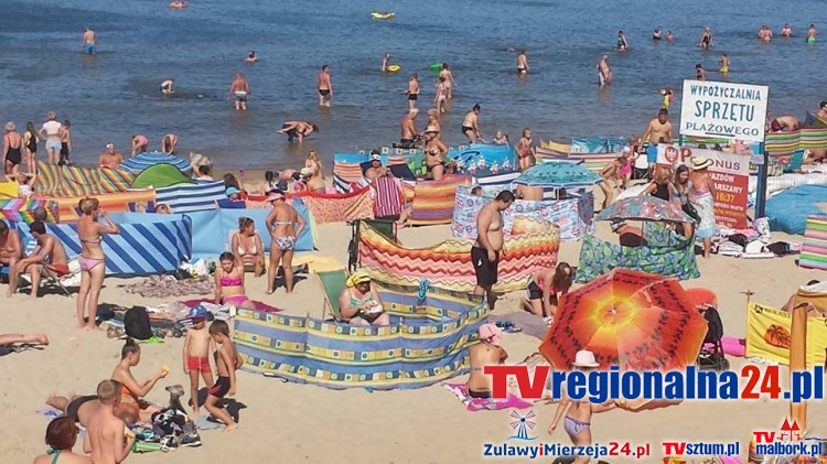 Parkowanie przy drogach na plaże bezpłatne!