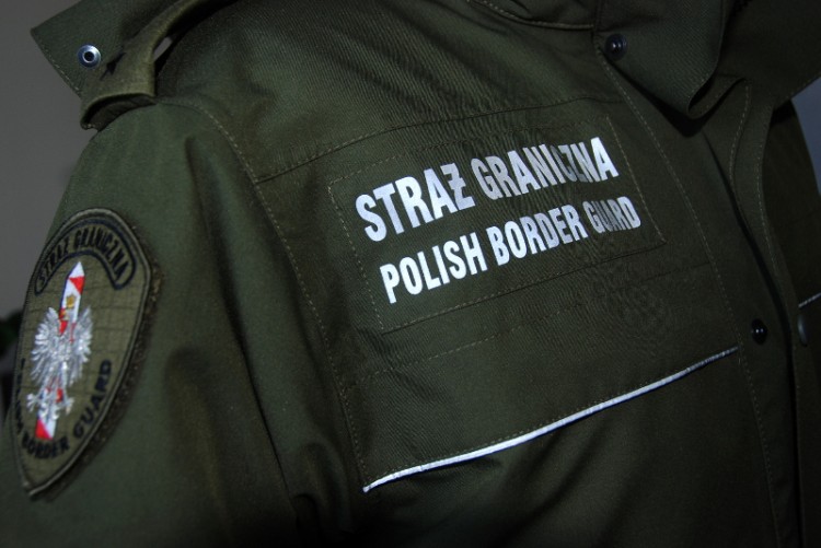 400 złotych mandatu i zakaz lotu dla 54-latka za „głupi żart” o…