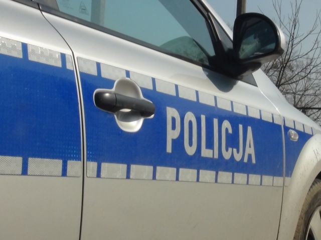 Zderzenie dwóch samochodów w Sztumie. 69-letni kierowca pod wpływem&#8230;