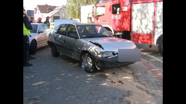 Chwila nieuwagi mogła kosztować dużo więcej. Kolizja na skrzyżowaniu&#8230;