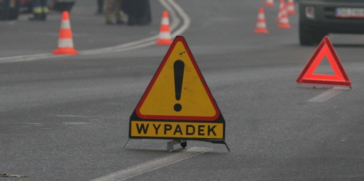 Dwie osoby poszkodowane w wypadku w Kmiecinie – raport nowodworskich służb mundurowych.