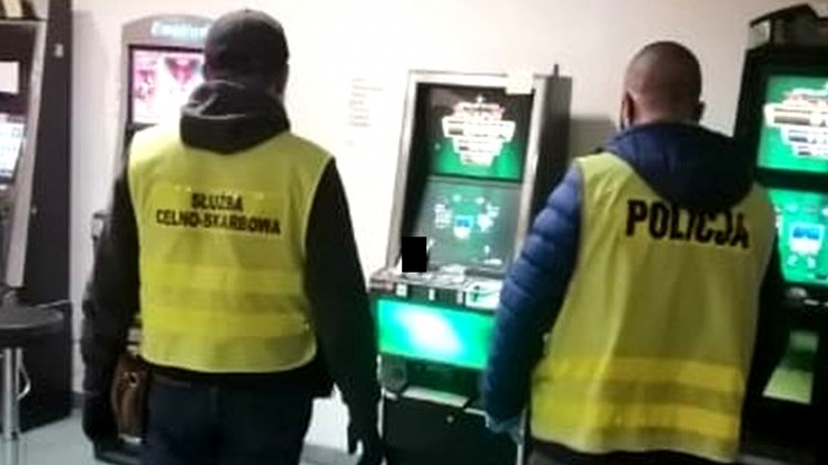 Malbork. Zarekwirowano kolejne nielegalne automaty do gier hazardowych.&#8230;