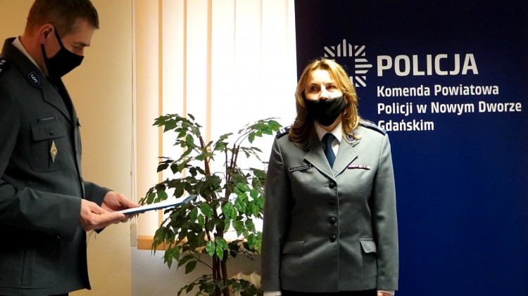Nowy Dwór Gdański. Po 30 latach służby na emeryturę odeszła mł. insp. Grażyna Szulewska – Stahn.
