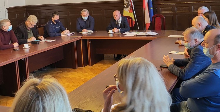Powiat malborski. Odbyło się spotkanie w sprawie uchodźców. Nowe ważne&#8230;