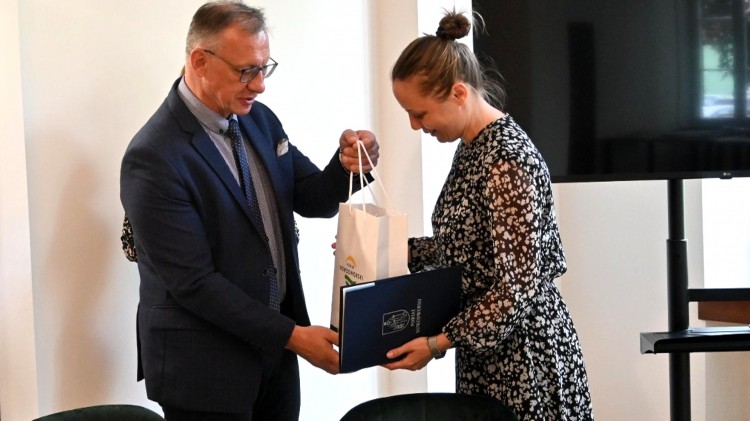 Nowy Dwór Gdański. W Starostwie Powiatowym podsumowano akcję Rowerowy maj.