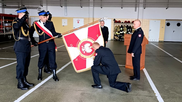 Nowy Dwór Gdański. Pożegnanie dowódcy JRG st. kpt. Grzegorza Jarzemskiego.