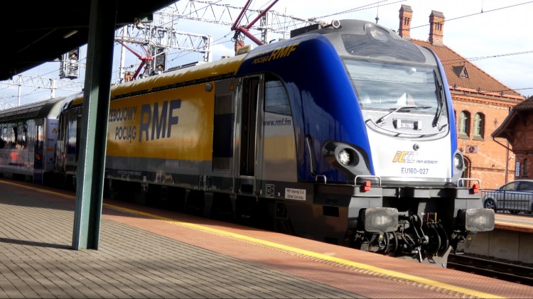 Przebojowy pociąg RMF FM zatrzymał się również w Malborku.