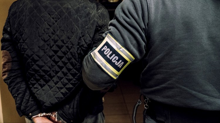 Powiat nowodworski. Skazany ukrywał się przed wymiarem sprawiedliwości.