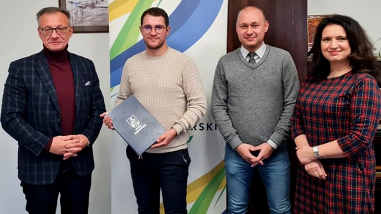 Powiat nowodworski. Przebudowane zostaną kolejne odcinki dróg.