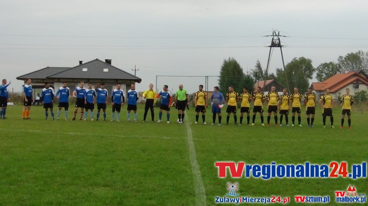 Mecz ligowy VII grupy malborskiej piłkarskiej 
