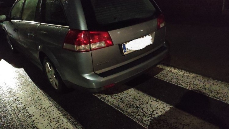Mistrz (nie tylko) parkowania na rogu Krakowskiej i Reymonta w Malborku.