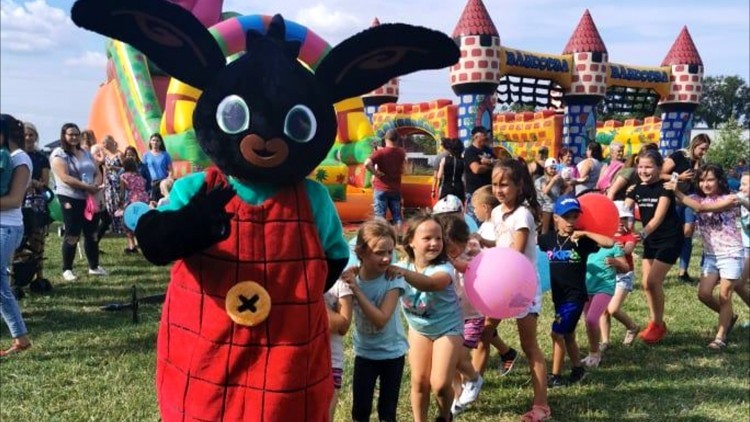W Miłoradzu i Kończewicach odbyły się wakacyjne pikniki Family Day. [zdjęcia]