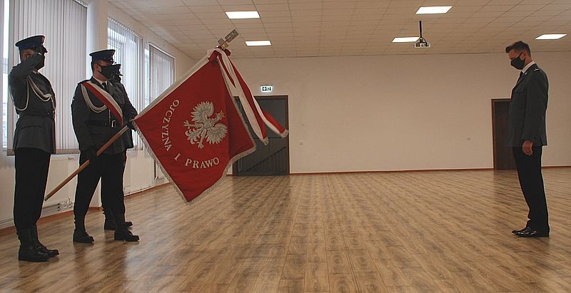 Sekundy od tragedii. Kierowca nie opuścił przejazdu – w ciężarówkę uderzył pociąg