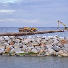 Przekop Mierzei Wiślanej. Pierwszy statek z kamieniem!