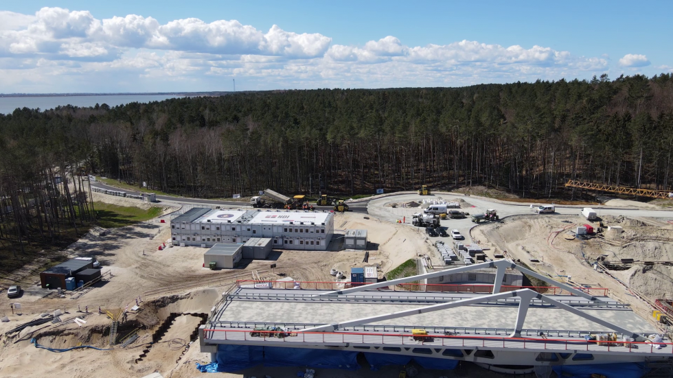 Przekop Mierzei Wiślanej. Kładą już asfalt - 23 kwietnia 2021