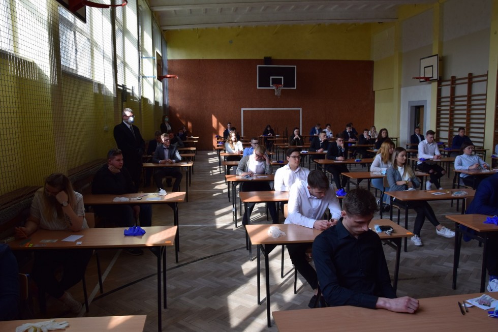 Nowy Dwór Gdański. Matura 2021 w Zespole Szkół.