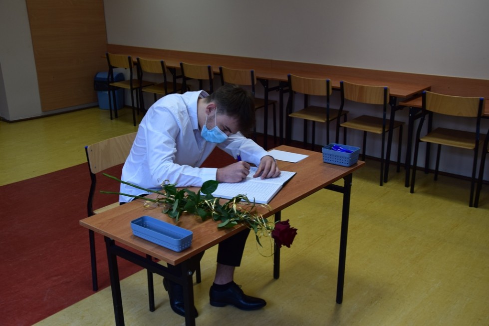 Nowy Dwór Gdański. Zakończenie roku szkolnego absolwentów technikum w Zespole Szkół.