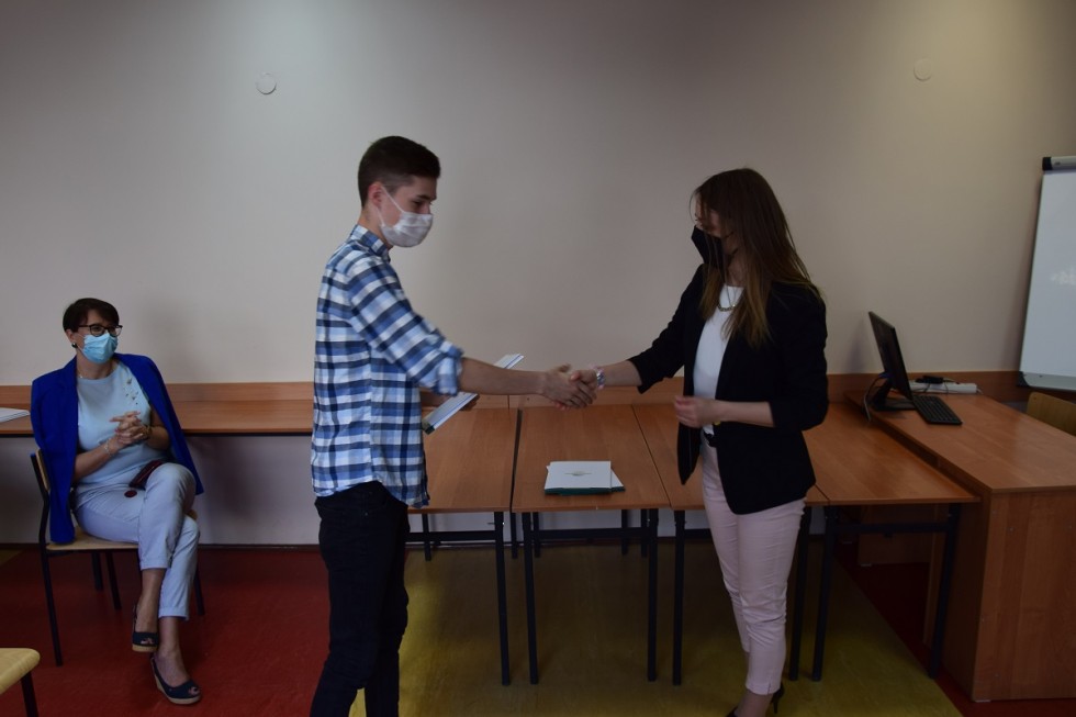 Nowy Dwór Gdański. W Zespole Szkół wręczono Stypendia Starosty.