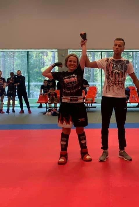 Malbork. Sukcesy zawodniczki kickboxingu z II LO.