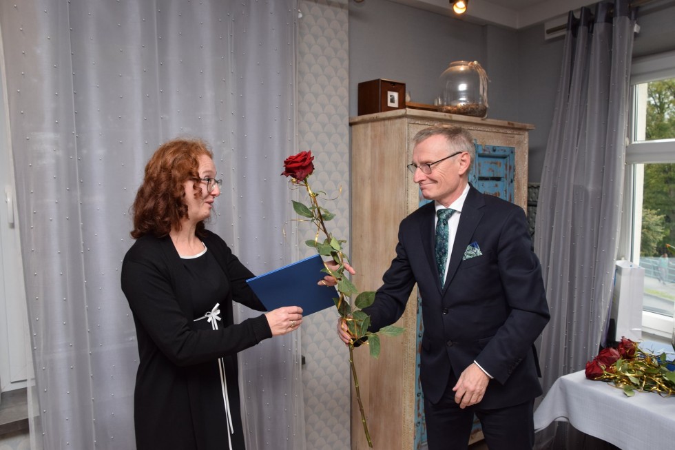 Nowy Dwór Gdański. Nagrody dla nauczycieli z okazji Dnia Edukacji Narodowej.