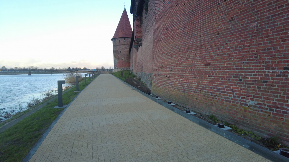 Malbork. Budowa bulwaru i kamienic nad Nogatem. Zapraszamy na spacer - grudzień 2021